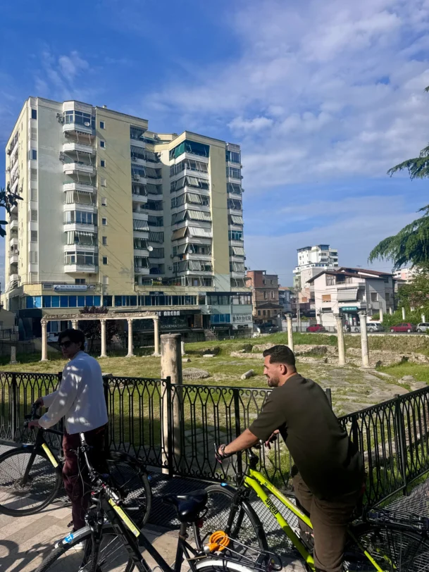 Guided Bike Tour Exploring the Ancient Roman Antiquity Villa Ruins
